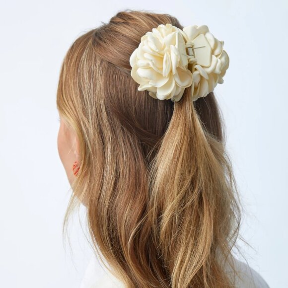 Lele Sadoughi Accessories - Lele Sadoughi Peony Flower Claw Clip in Ivory Womens Hair